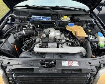 Синій Ауді А4, об'ємом двигуна 2.5 л та пробігом 300 тис. км за 1750 $, фото 7 на Automoto.ua