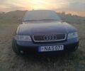 Синий Ауди А4, объемом двигателя 2 л и пробегом 445 тыс. км за 3011 $, фото 1 на Automoto.ua
