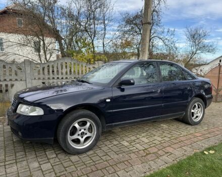 Синій Ауді А4, об'ємом двигуна 1.8 л та пробігом 227 тис. км за 3400 $, фото 3 на Automoto.ua