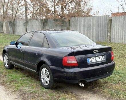 Синій Ауді А4, об'ємом двигуна 2.5 л та пробігом 300 тис. км за 1750 $, фото 2 на Automoto.ua