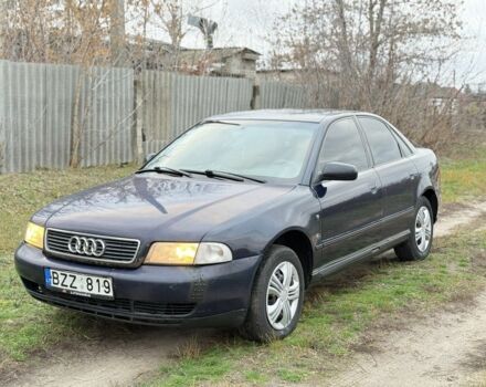 Синій Ауді А4, об'ємом двигуна 2.5 л та пробігом 300 тис. км за 1750 $, фото 3 на Automoto.ua
