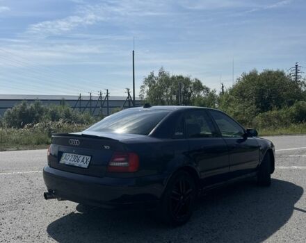 Синий Ауди А4, объемом двигателя 1.8 л и пробегом 408 тыс. км за 2400 $, фото 3 на Automoto.ua