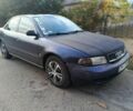 Синій Ауді А4, об'ємом двигуна 1.8 л та пробігом 240 тис. км за 1600 $, фото 3 на Automoto.ua
