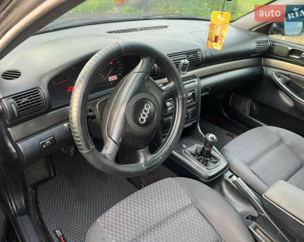 Синий Ауди А4, объемом двигателя 1.9 л и пробегом 414 тыс. км за 2500 $, фото 9 на Automoto.ua