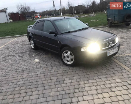Синій Ауді А4, об'ємом двигуна 1.9 л та пробігом 370 тис. км за 3800 $, фото 3 на Automoto.ua