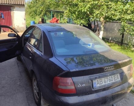 Синий Ауди А4, объемом двигателя 2.5 л и пробегом 370 тыс. км за 3000 $, фото 2 на Automoto.ua