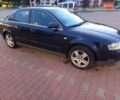 Синий Ауди А4, объемом двигателя 2 л и пробегом 245 тыс. км за 4800 $, фото 1 на Automoto.ua
