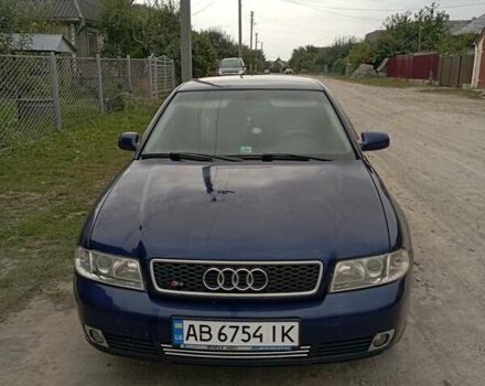 Синий Ауди А4, объемом двигателя 1.6 л и пробегом 280 тыс. км за 4150 $, фото 4 на Automoto.ua