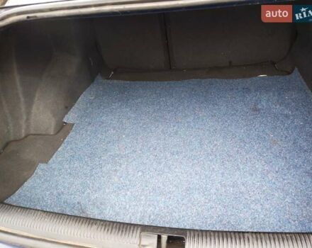 Синий Ауди А4, объемом двигателя 2.5 л и пробегом 271 тыс. км за 4000 $, фото 9 на Automoto.ua