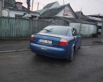 Синий Ауди А4, объемом двигателя 2.5 л и пробегом 345 тыс. км за 1950 $, фото 3 на Automoto.ua