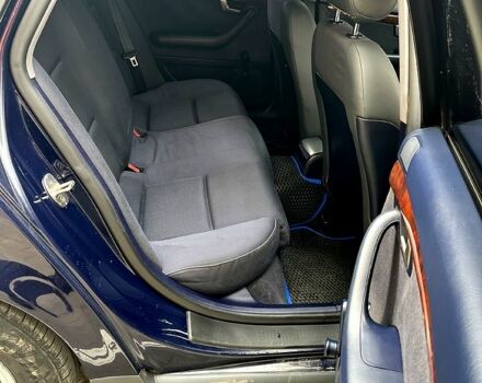 Синий Ауди А4, объемом двигателя 2 л и пробегом 183 тыс. км за 4200 $, фото 2 на Automoto.ua