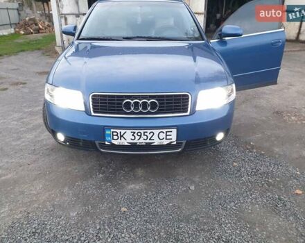 Синій Ауді А4, об'ємом двигуна 2 л та пробігом 247 тис. км за 5250 $, фото 10 на Automoto.ua
