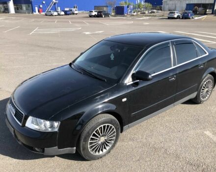 Синій Ауді А4, об'ємом двигуна 2 л та пробігом 350 тис. км за 5300 $, фото 1 на Automoto.ua