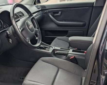 Синій Ауді А4, об'ємом двигуна 1.6 л та пробігом 305 тис. км за 5100 $, фото 32 на Automoto.ua