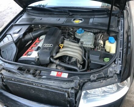 Синій Ауді А4, об'ємом двигуна 2 л та пробігом 350 тис. км за 5300 $, фото 23 на Automoto.ua