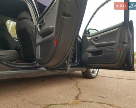 Синій Ауді А4, об'ємом двигуна 1.9 л та пробігом 275 тис. км за 4600 $, фото 12 на Automoto.ua