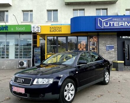 Синій Ауді А4, об'ємом двигуна 1.6 л та пробігом 305 тис. км за 5100 $, фото 7 на Automoto.ua