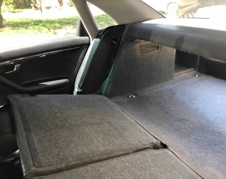 Синій Ауді А4, об'ємом двигуна 2 л та пробігом 350 тис. км за 5300 $, фото 15 на Automoto.ua