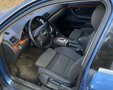Синий Ауди А4, объемом двигателя 3 л и пробегом 250 тыс. км за 2600 $, фото 5 на Automoto.ua