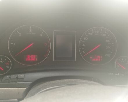 Синий Ауди А4, объемом двигателя 2.5 л и пробегом 300 тыс. км за 3300 $, фото 7 на Automoto.ua