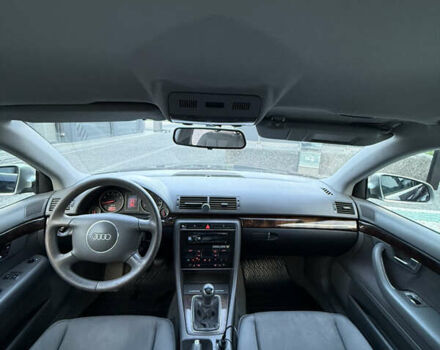 Синий Ауди А4, объемом двигателя 2 л и пробегом 340 тыс. км за 5700 $, фото 5 на Automoto.ua