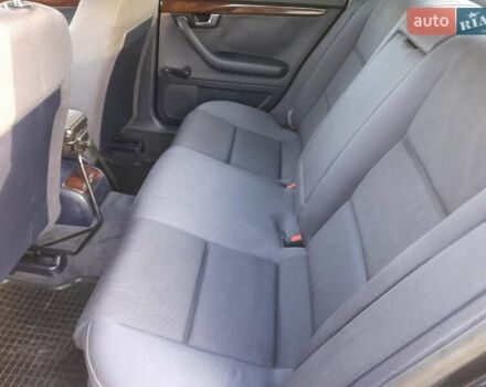 Синий Ауди А4, объемом двигателя 2 л и пробегом 292 тыс. км за 4999 $, фото 11 на Automoto.ua