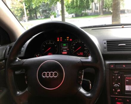 Синій Ауді А4, об'ємом двигуна 2 л та пробігом 350 тис. км за 5300 $, фото 22 на Automoto.ua