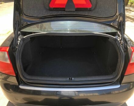 Синій Ауді А4, об'ємом двигуна 2 л та пробігом 350 тис. км за 5300 $, фото 12 на Automoto.ua