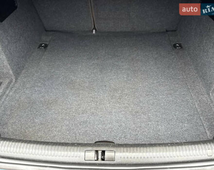Синій Ауді А4, об'ємом двигуна 2 л та пробігом 205 тис. км за 4550 $, фото 76 на Automoto.ua