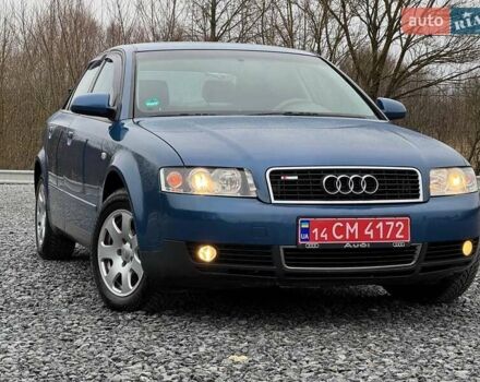 Синій Ауді А4, об'ємом двигуна 2 л та пробігом 205 тис. км за 4550 $, фото 1 на Automoto.ua