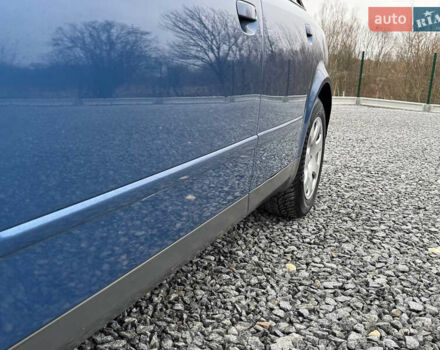 Синій Ауді А4, об'ємом двигуна 2 л та пробігом 205 тис. км за 4550 $, фото 13 на Automoto.ua