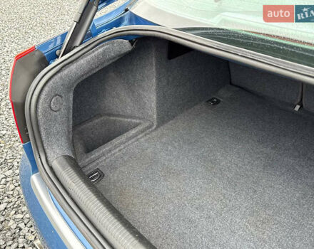 Синій Ауді А4, об'ємом двигуна 2 л та пробігом 205 тис. км за 4550 $, фото 75 на Automoto.ua