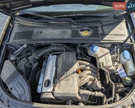 Синій Ауді А4, об'ємом двигуна 1.6 л та пробігом 189 тис. км за 5200 $, фото 5 на Automoto.ua