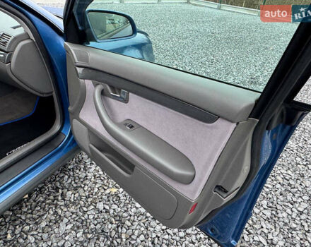 Синій Ауді А4, об'ємом двигуна 2 л та пробігом 205 тис. км за 4550 $, фото 62 на Automoto.ua