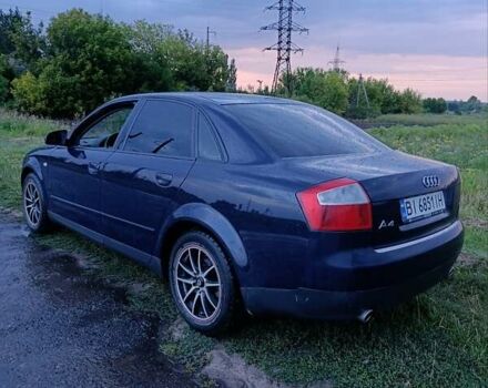 Синій Ауді А4, об'ємом двигуна 1.8 л та пробігом 237 тис. км за 4500 $, фото 1 на Automoto.ua
