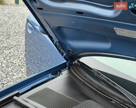 Синій Ауді А4, об'ємом двигуна 2 л та пробігом 205 тис. км за 4550 $, фото 78 на Automoto.ua