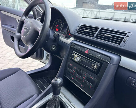 Синій Ауді А4, об'ємом двигуна 2 л та пробігом 238 тис. км за 4999 $, фото 34 на Automoto.ua