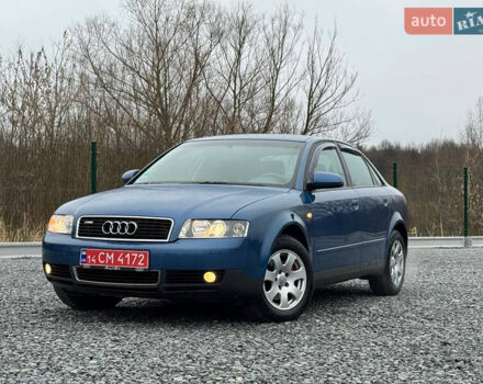 Синій Ауді А4, об'ємом двигуна 2 л та пробігом 205 тис. км за 4550 $, фото 5 на Automoto.ua