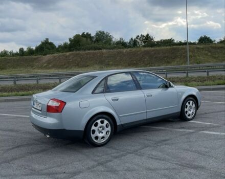 Синий Ауди А4, объемом двигателя 1.8 л и пробегом 265 тыс. км за 5500 $, фото 3 на Automoto.ua