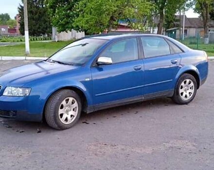 Синий Ауди А4, объемом двигателя 2 л и пробегом 199 тыс. км за 4900 $, фото 2 на Automoto.ua