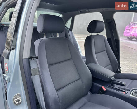 Синій Ауді А4, об'ємом двигуна 2 л та пробігом 238 тис. км за 4999 $, фото 38 на Automoto.ua