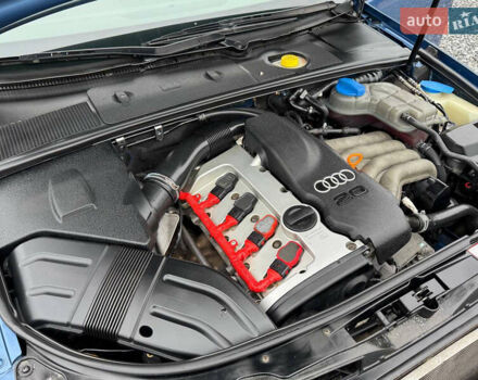 Синій Ауді А4, об'ємом двигуна 2 л та пробігом 205 тис. км за 4550 $, фото 82 на Automoto.ua