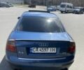 Синий Ауди А4, объемом двигателя 2.4 л и пробегом 350 тыс. км за 5900 $, фото 4 на Automoto.ua