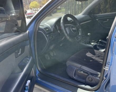 Синий Ауди А4, объемом двигателя 2.4 л и пробегом 350 тыс. км за 5900 $, фото 6 на Automoto.ua