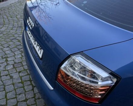 Синий Ауди А4, объемом двигателя 1.6 л и пробегом 258 тыс. км за 4199 $, фото 13 на Automoto.ua