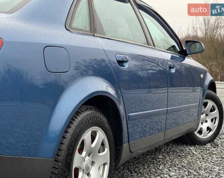 Синій Ауді А4, об'ємом двигуна 2 л та пробігом 205 тис. км за 4550 $, фото 43 на Automoto.ua