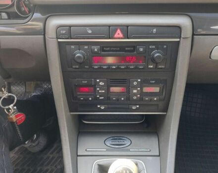 Синий Ауди А4, объемом двигателя 1.6 л и пробегом 174 тыс. км за 6100 $, фото 7 на Automoto.ua