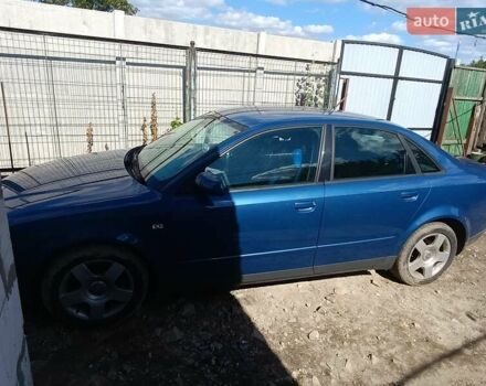 Синий Ауди А4, объемом двигателя 1.8 л и пробегом 238 тыс. км за 5500 $, фото 1 на Automoto.ua