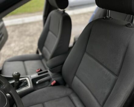 Синий Ауди А4, объемом двигателя 1.9 л и пробегом 300 тыс. км за 2200 $, фото 14 на Automoto.ua