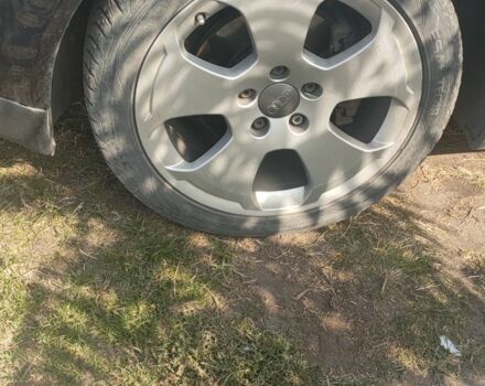 Синий Ауди А4, объемом двигателя 2 л и пробегом 320 тыс. км за 4500 $, фото 2 на Automoto.ua